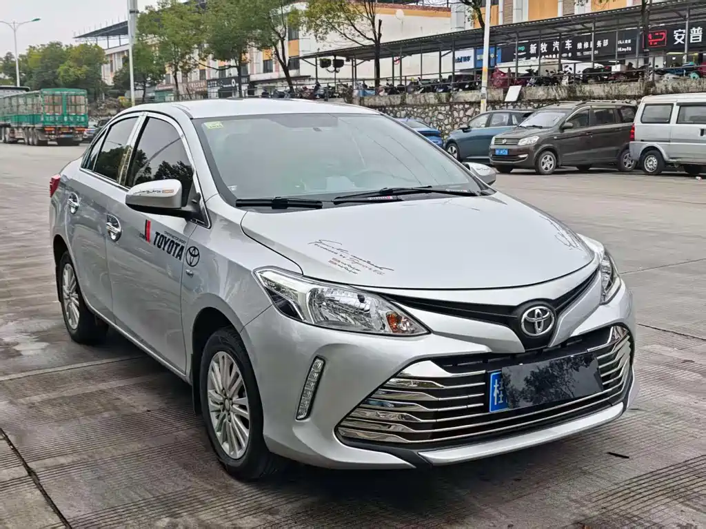 TOYOTA VIOS