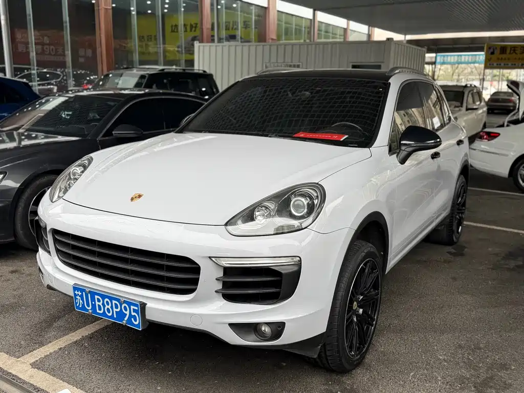 PORSCHE CAYENNE