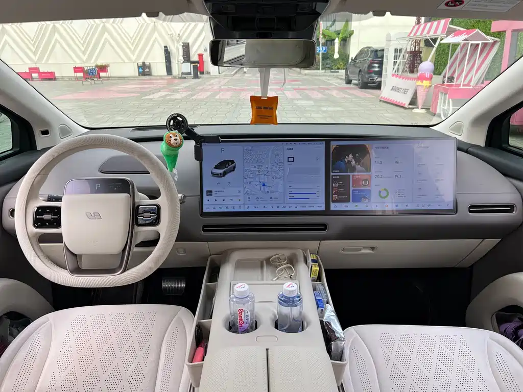 Li Auto Li i8 — миниатюра 16