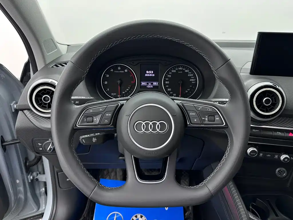 Audi Q2L — миниатюра 16