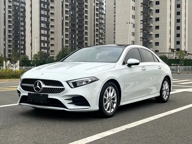 MERCEDES-BENZ A CLASS