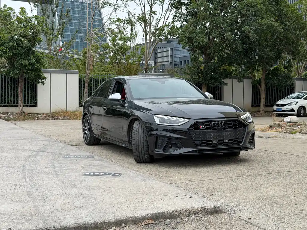Audi S4 — миниатюра 5