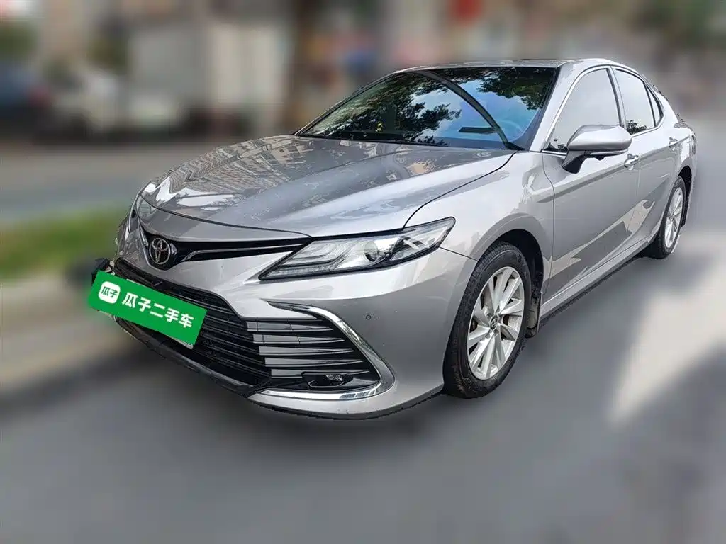 Toyota Camry 2021