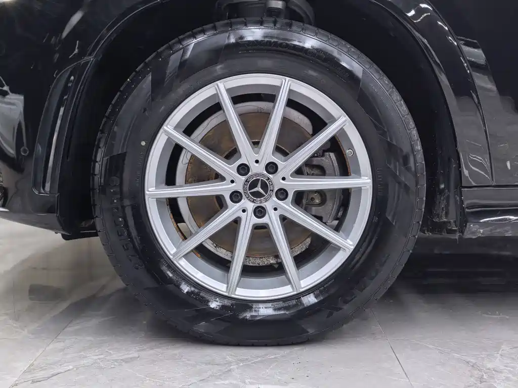 Mercedes-Benz GLE (Import) — миниатюра 35