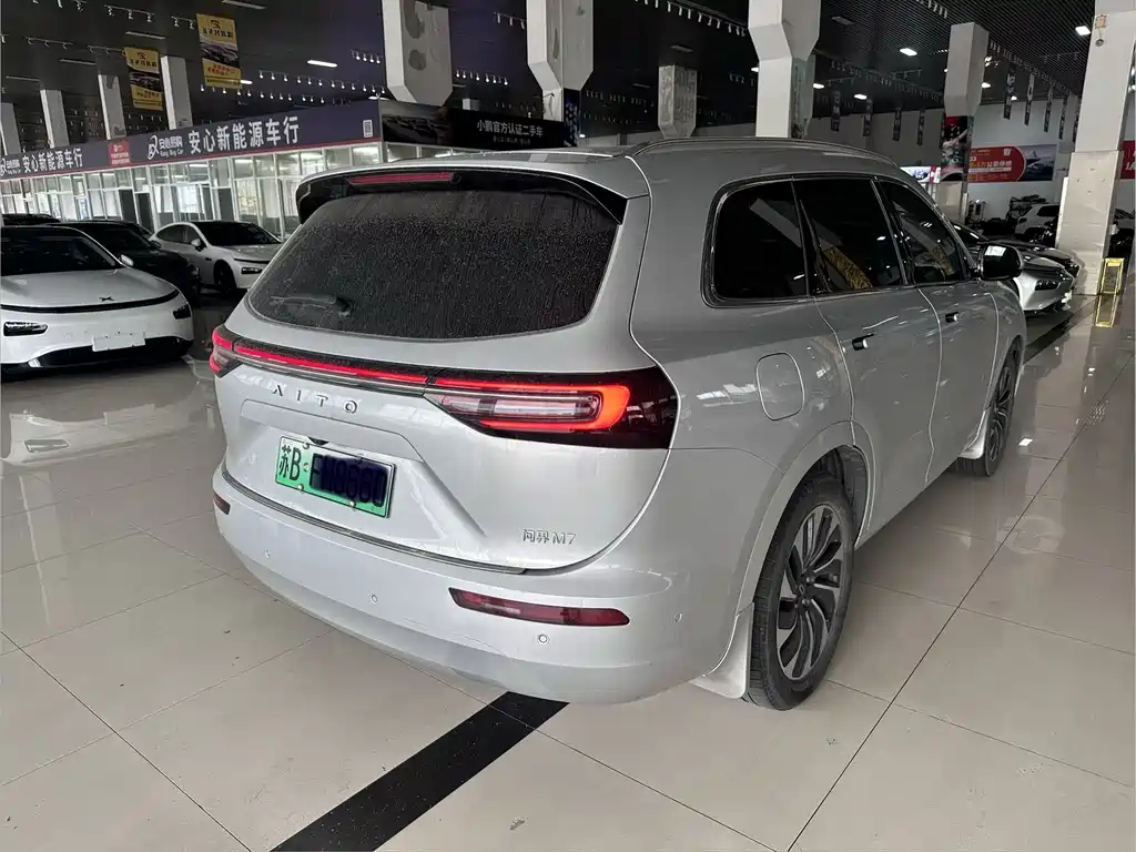 AITO AITO M7 — миниатюра 4