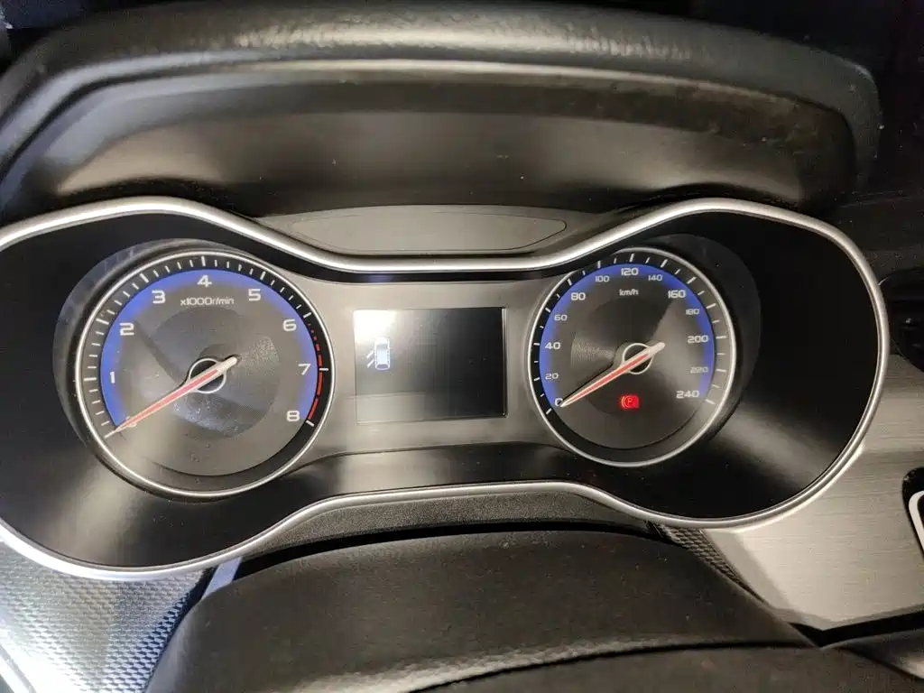 Geely Vision — миниатюра 7