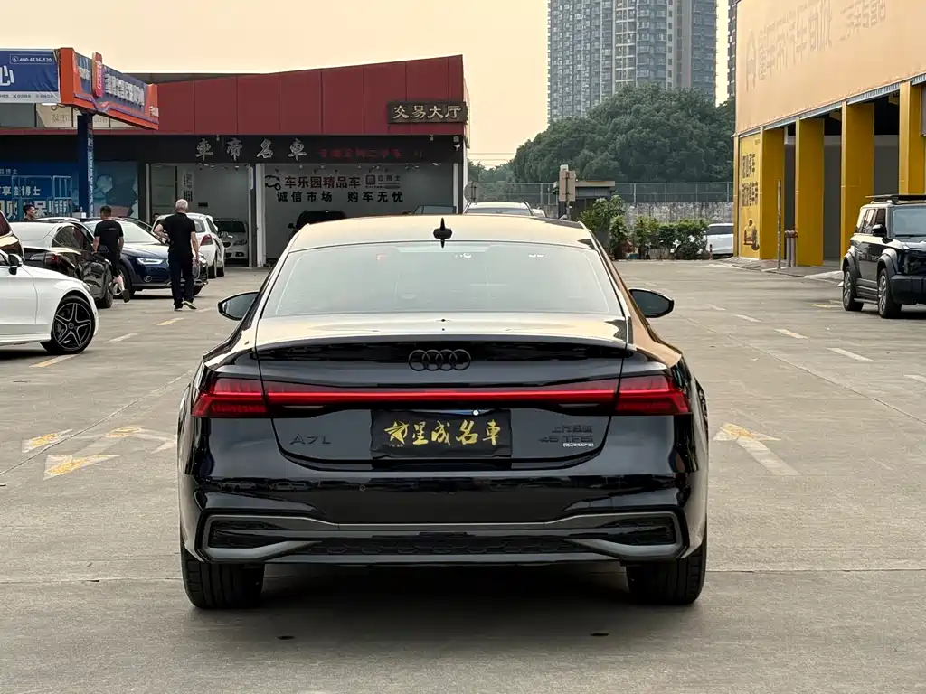 Audi A7L — миниатюра 22