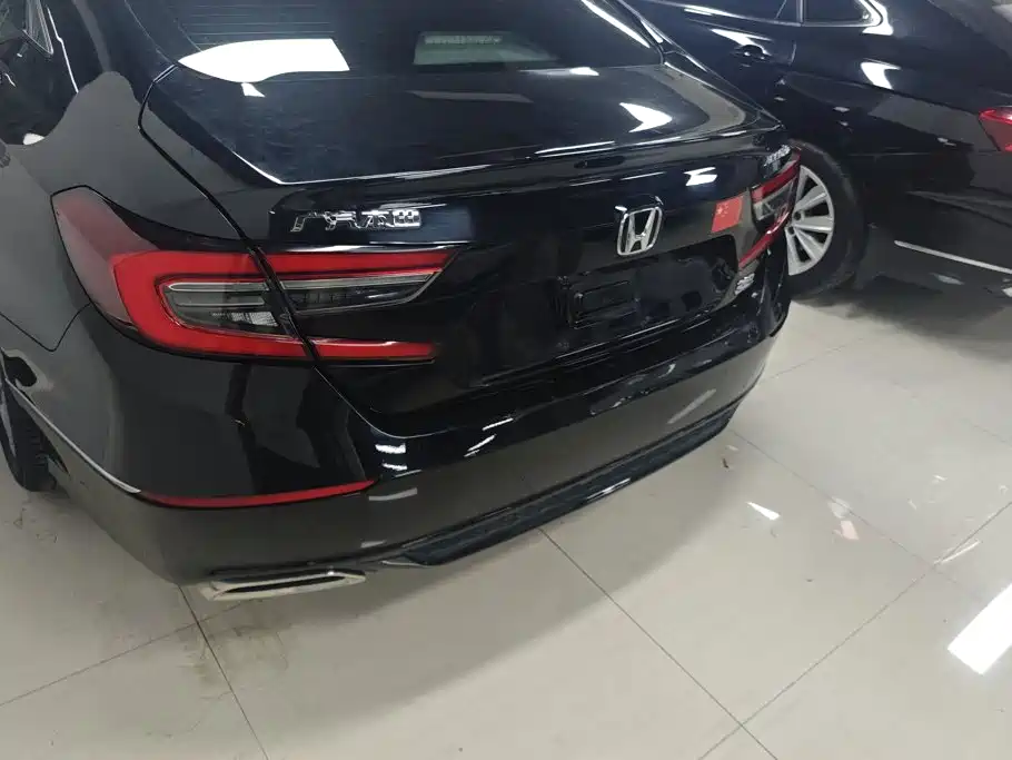 Honda Accord — миниатюра 4