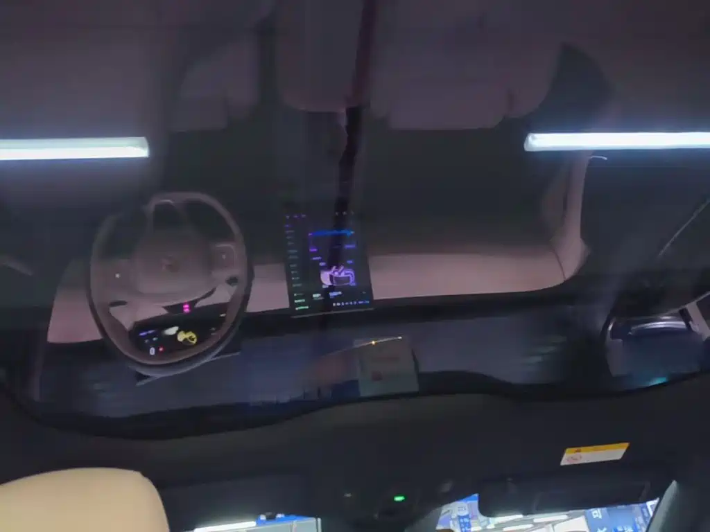 NIO ET5T — миниатюра 18