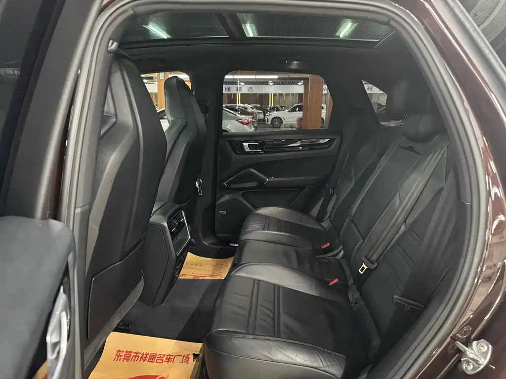 Porsche Cayenne 2018 Cayenne 3.0T