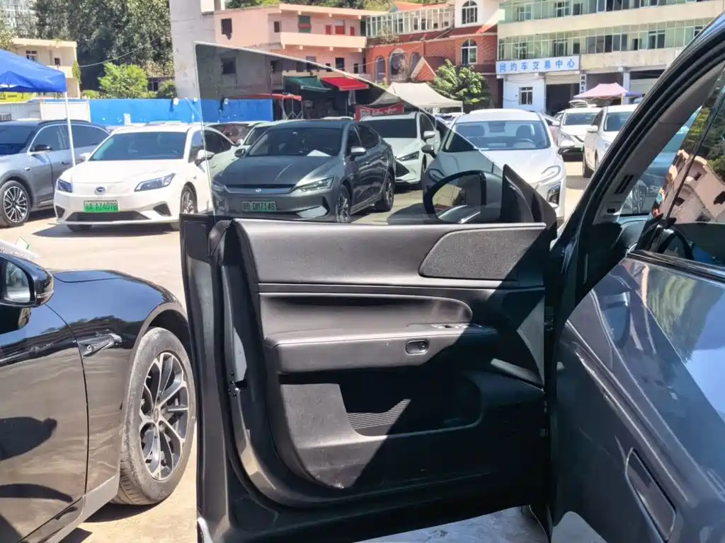 XPeng G6 — миниатюра 8