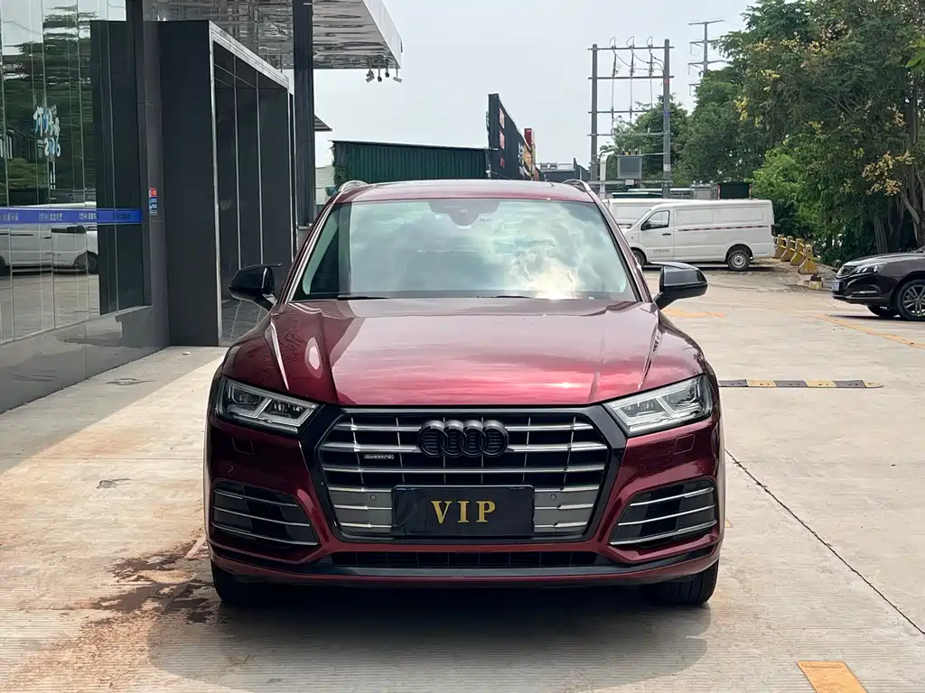 Audi Q5L — миниатюра 2