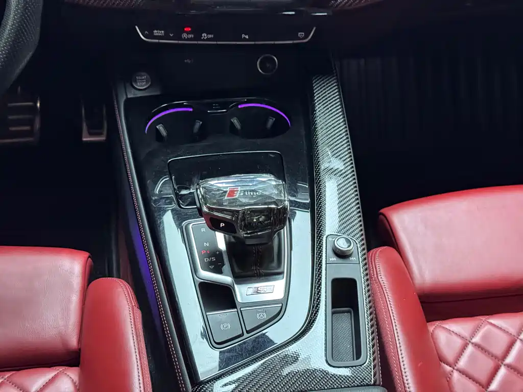 Audi S4 — миниатюра 12