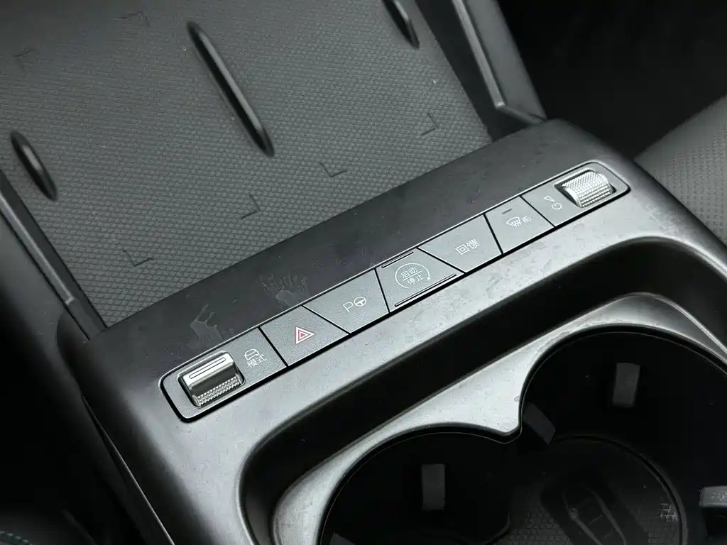 BYD Qin L — миниатюра 15
