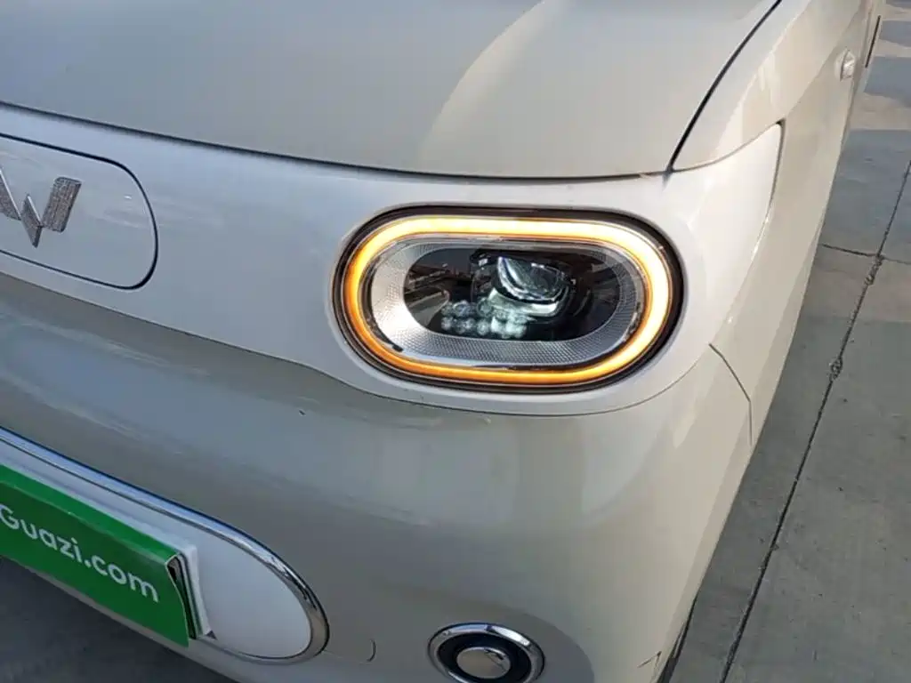 Wuling MINIEV — миниатюра 24