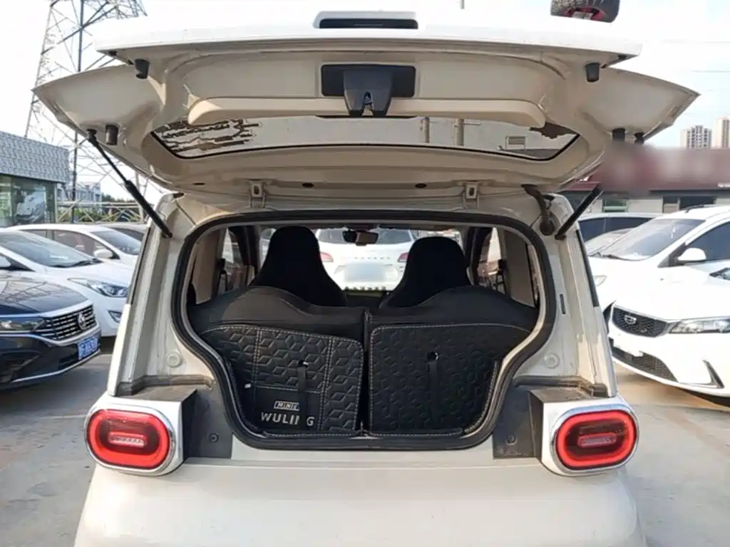 Wuling MINIEV — миниатюра 19