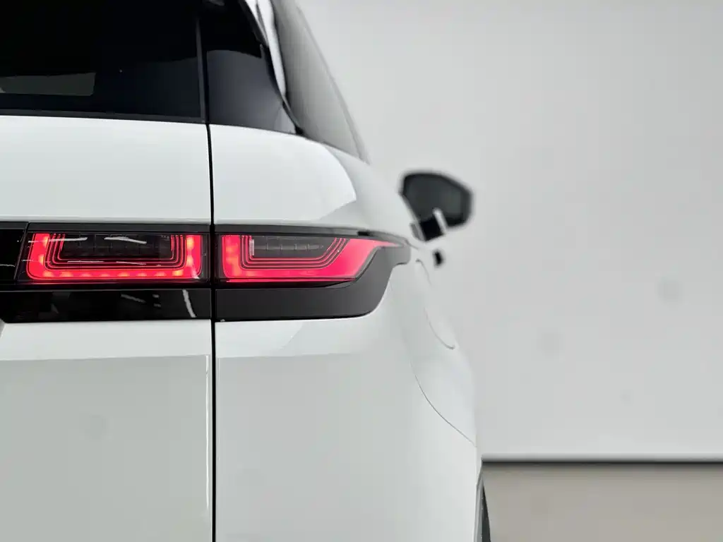 Land Rover Evoque — миниатюра 16