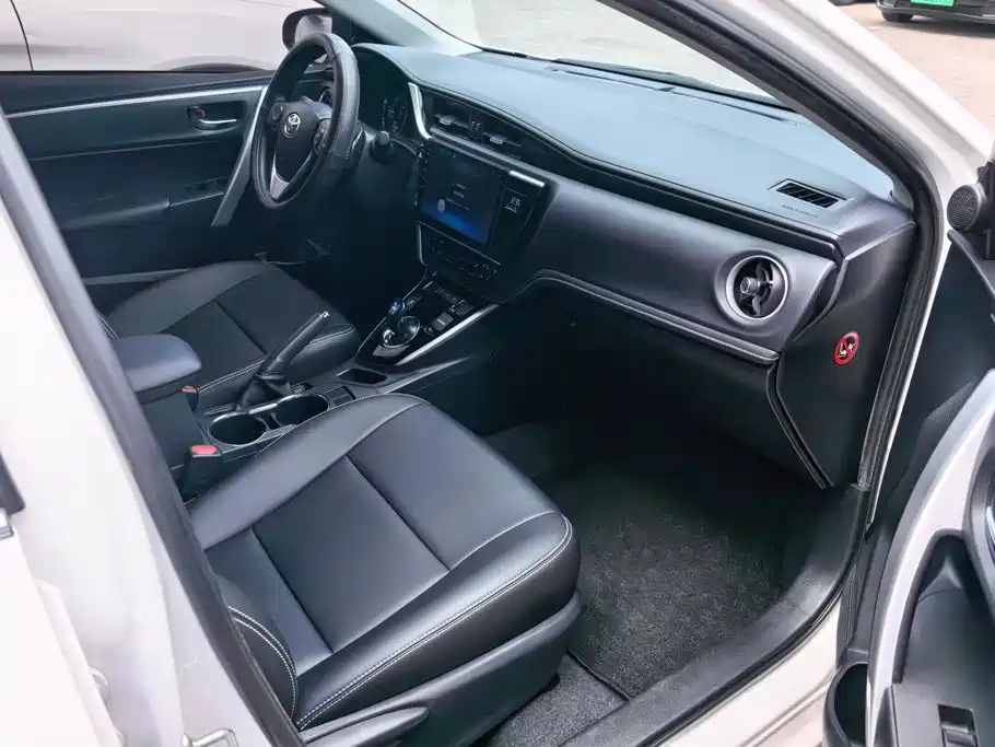 Toyota Corolla — миниатюра 8