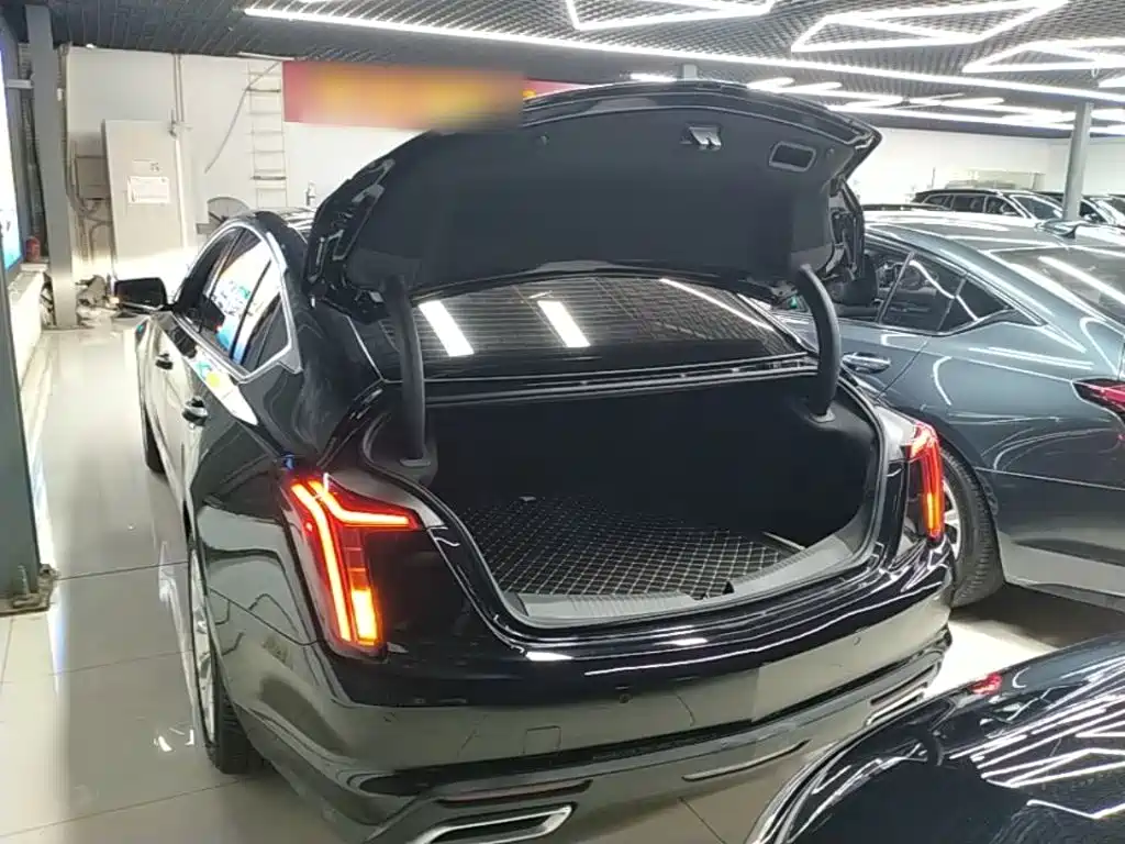 Cadillac CT5 — миниатюра 19