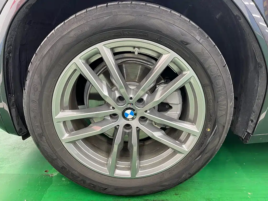 BMW X4 — миниатюра 28