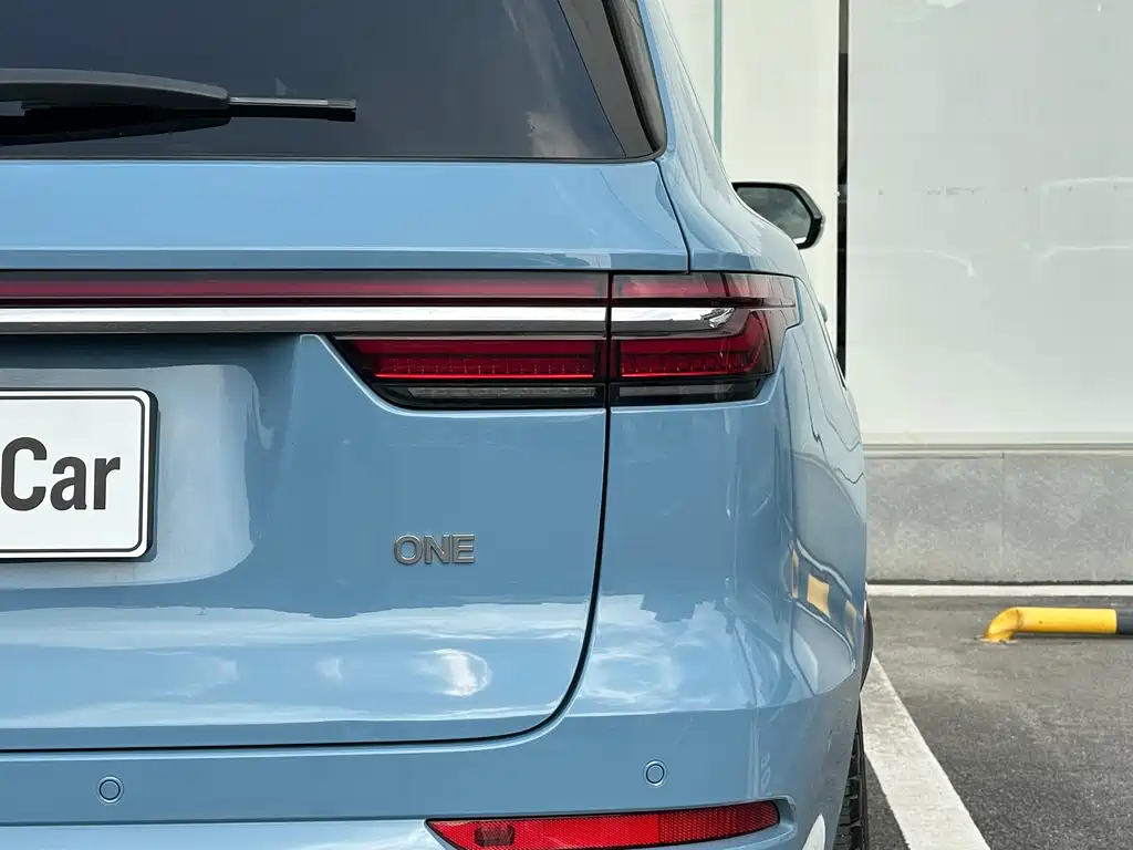 Li Auto Li ONE — миниатюра 12