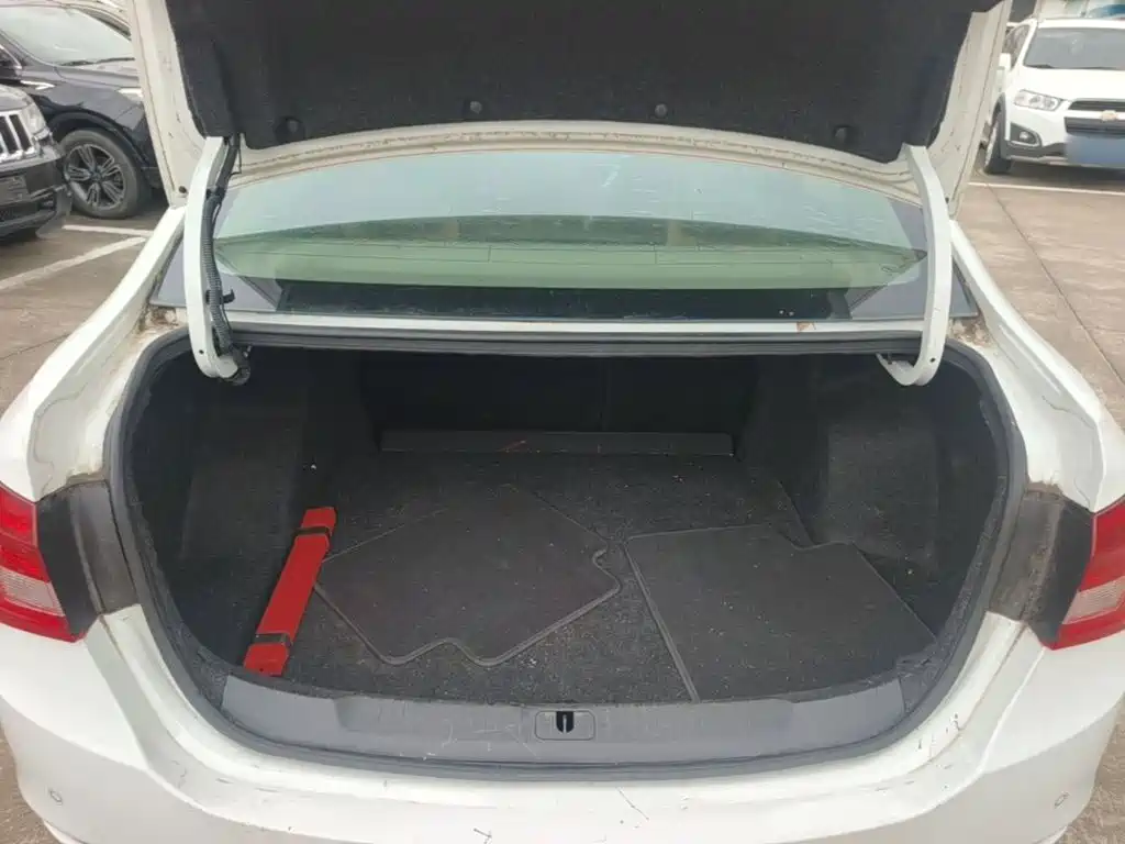 Buick Excelle — миниатюра 19