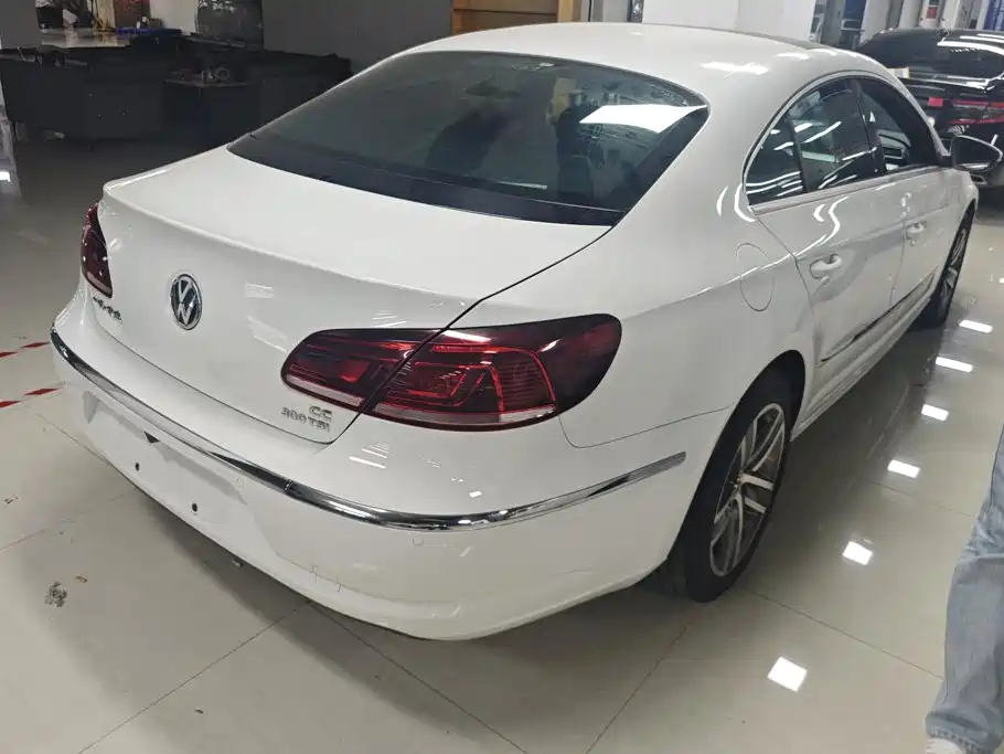 Volkswagen CC — миниатюра 3