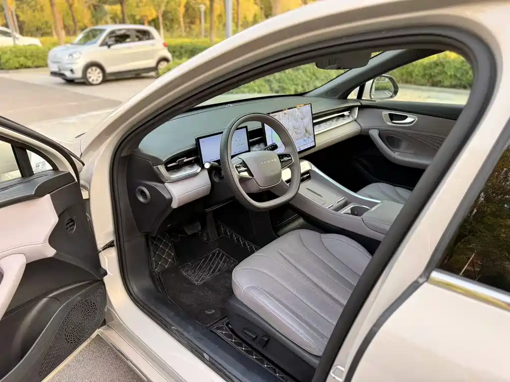 Roewe M7 DMH — миниатюра 17