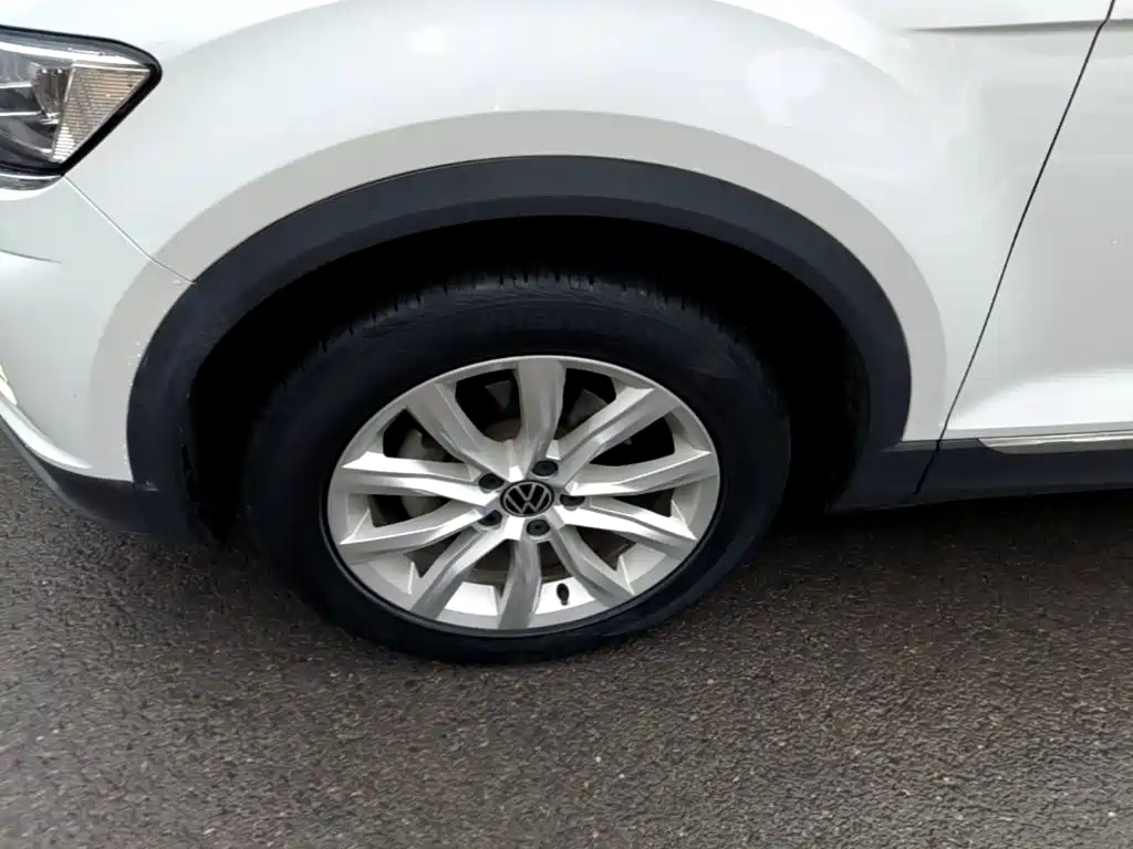 Volkswagen T-Roc — миниатюра 23