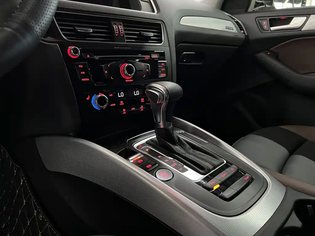 Audi Q5 2018 40 TFSI
