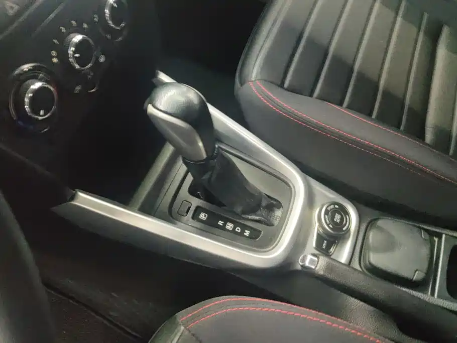 Suzuki Vitara — миниатюра 16