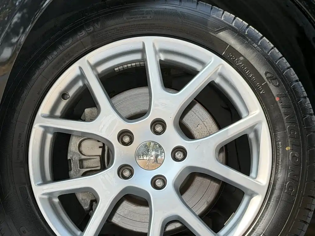 Dodge Journey — миниатюра 7