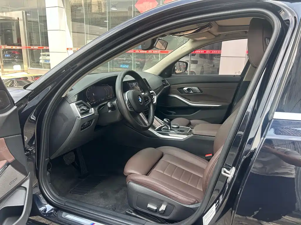 BMW 3 Series — миниатюра 6