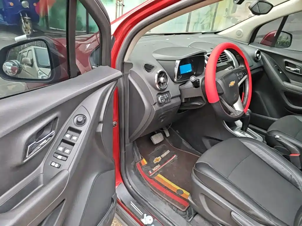 Chevrolet Trax — миниатюра 16