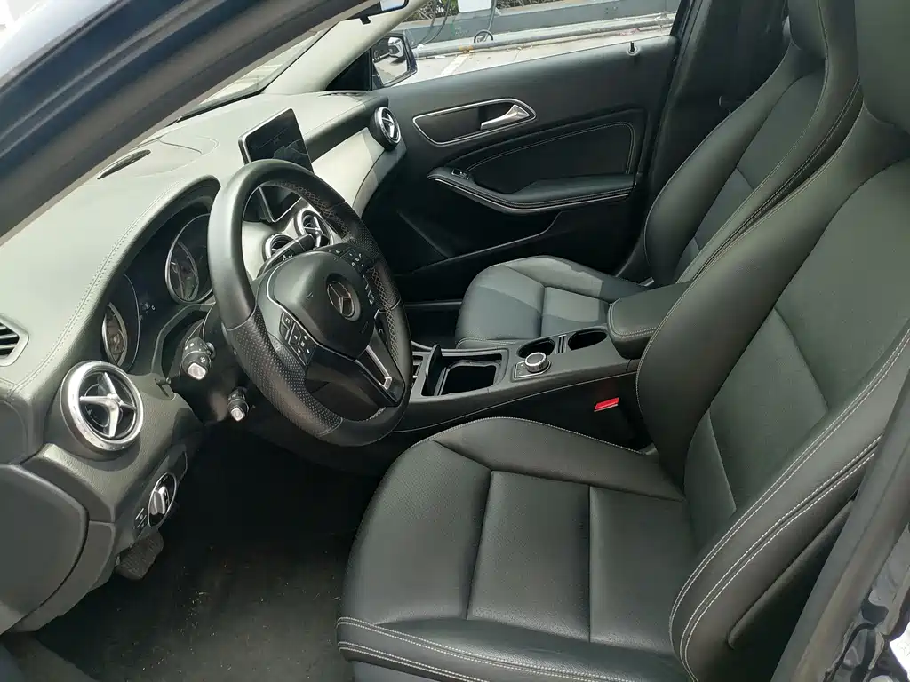 Mercedes-Benz GLA — миниатюра 4