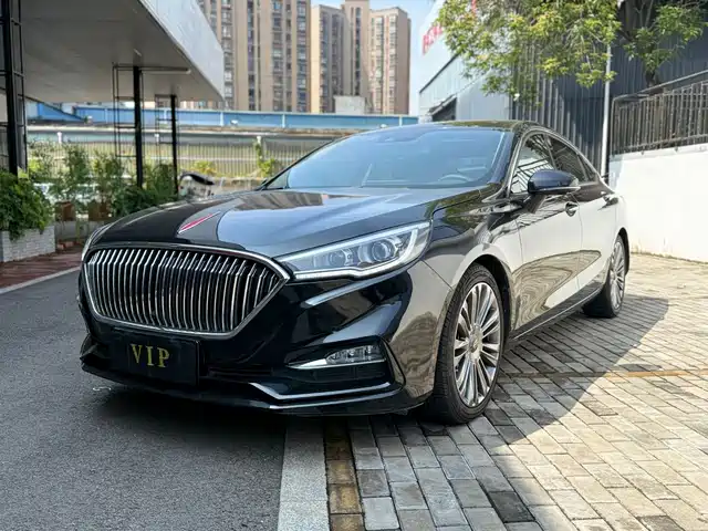RED FLAG HONGQI H5 2019