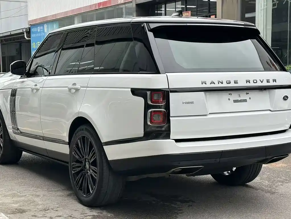 Land Rover Range Rover — миниатюра 9