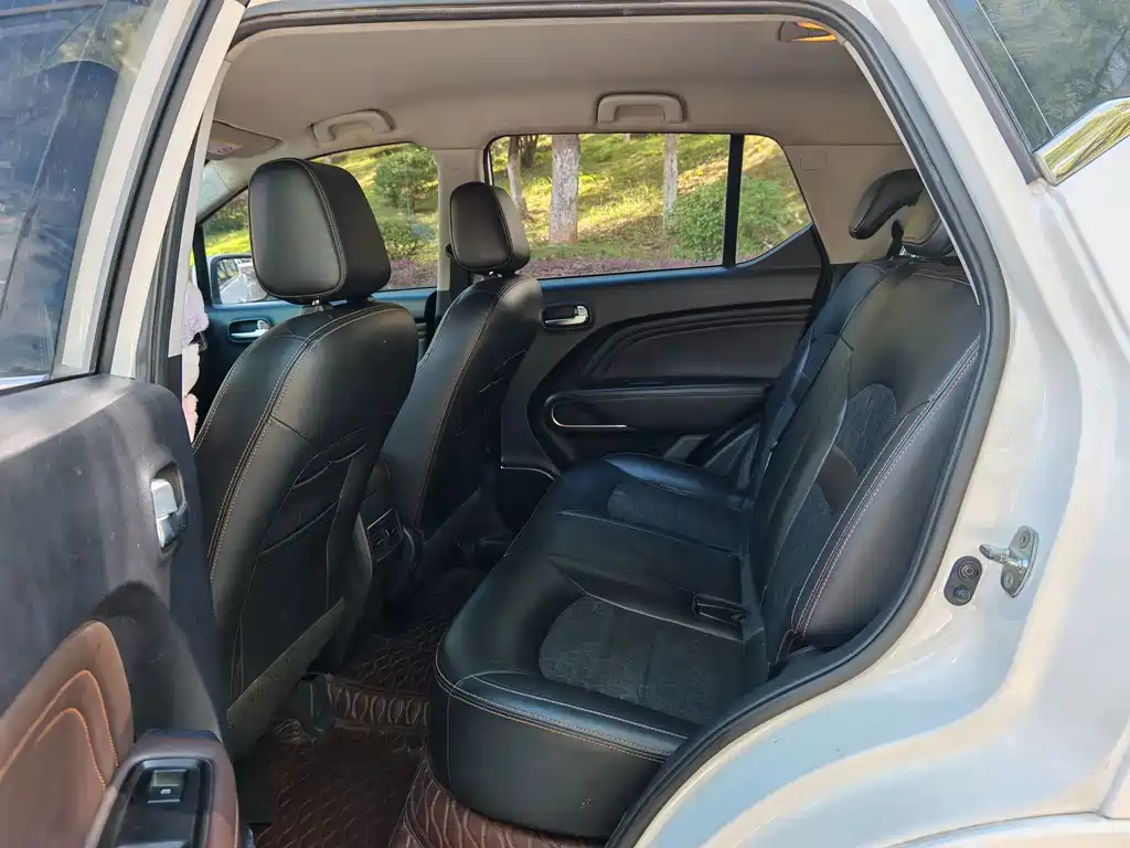 Aion Trumpchi GE3 — миниатюра 9