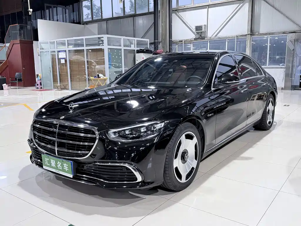 Mercedes-Benz S-Class 2025