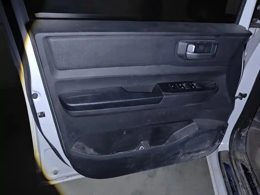 Wuling Hongguang PLUS — миниатюра 7