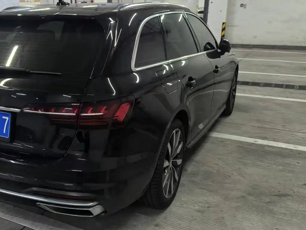 Audi A4 (Import) — миниатюра 9