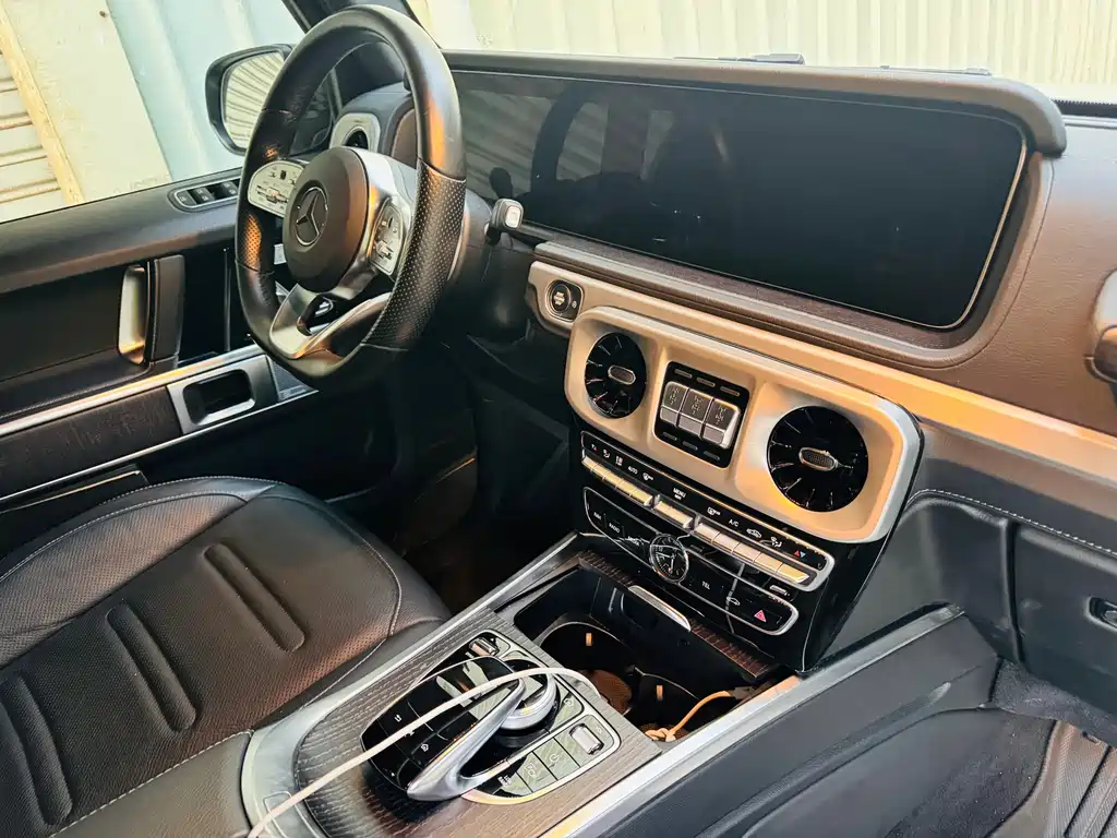 Mercedes-Benz G-Class — миниатюра 6