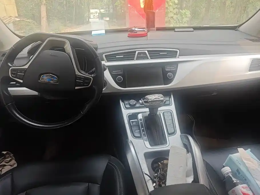 Geely Boyue — миниатюра 12