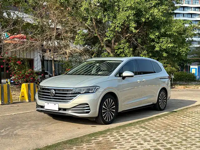 VOLKSWAGEN WEIRAN 2022