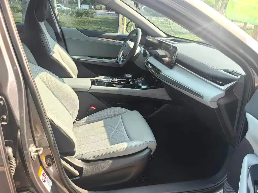 Changan Ruicheng PLUS — миниатюра 6