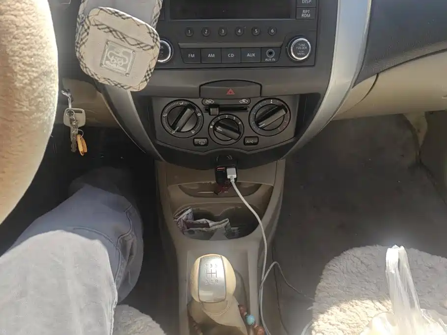 Nissan Livina — миниатюра 14