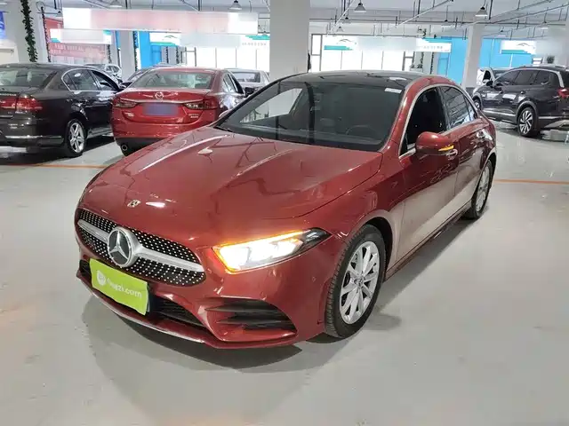 MERCEDES-BENZ  A CLASS