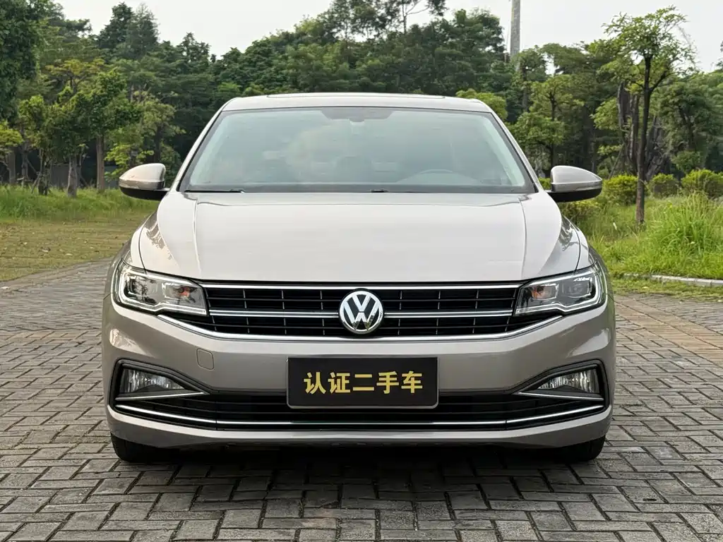 Volkswagen Bora — миниатюра 2