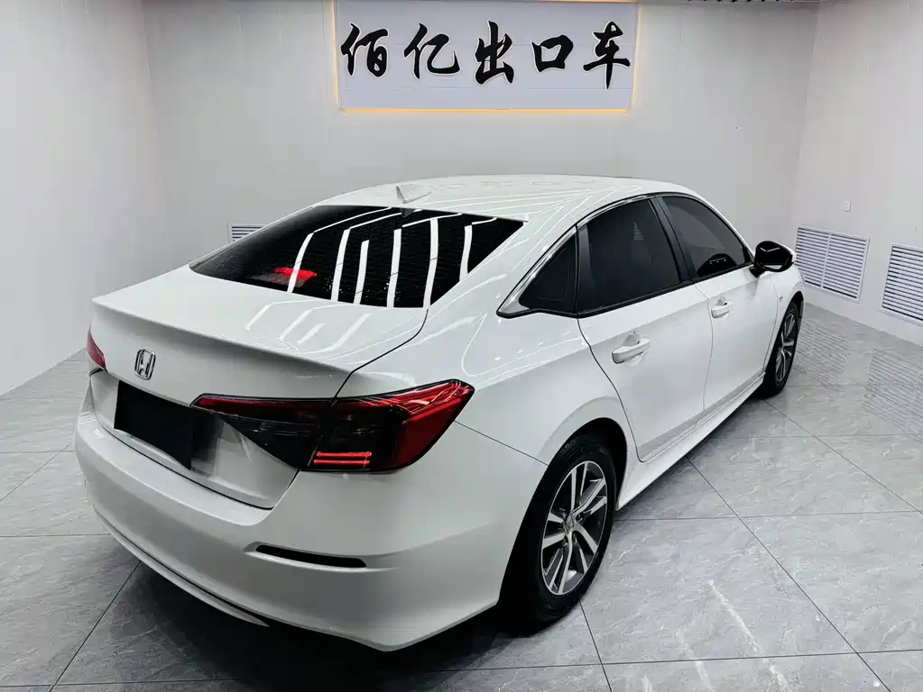 Honda Civic — миниатюра 4