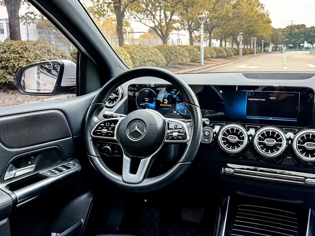 MERCEDES-BENZ B CLASS